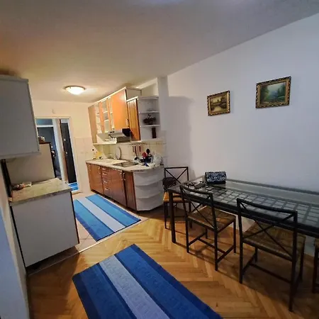 Apartment Apartman